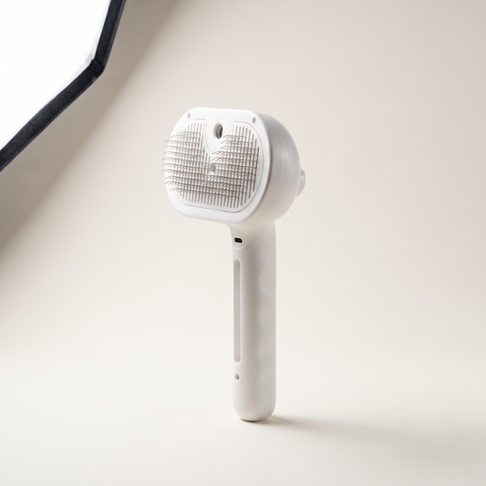 Soie — Brosse brumisatrice pour crinière et queue